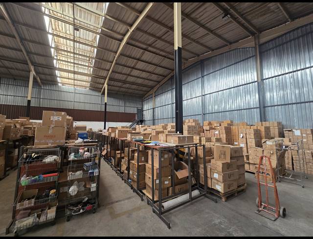 1,589M² FACTORY TO LET IN BOKSBURG EAST